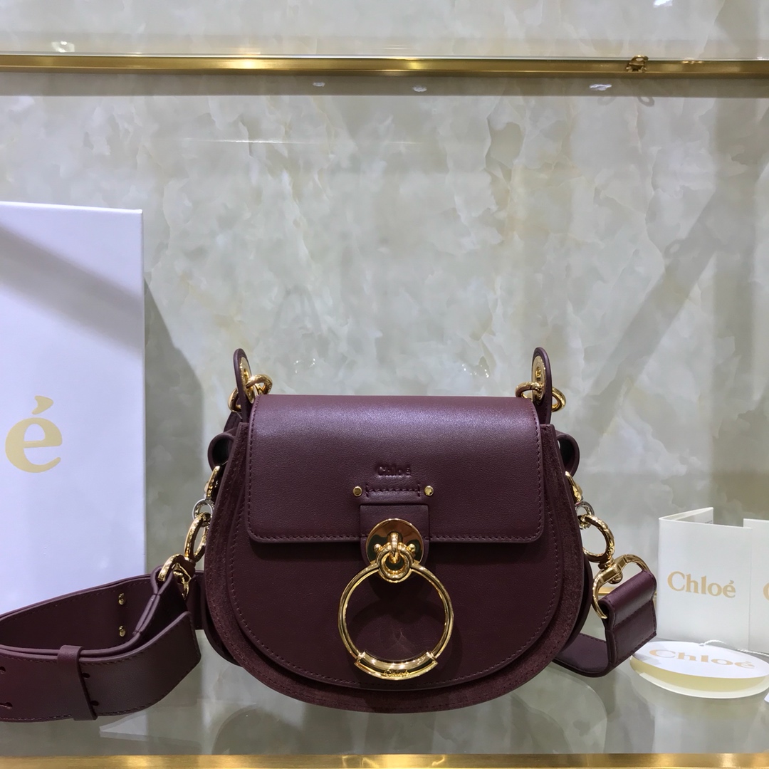 Chloe Small Tess Shoulder Bag In Burnt Brown Shiny Calfskin Leather